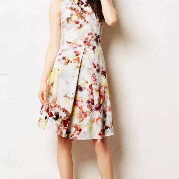 Hunter Bell Dress Size 2 Pixel Floral Sleeveless Open Diamond Back Fit Flare - Picture 1 of 17